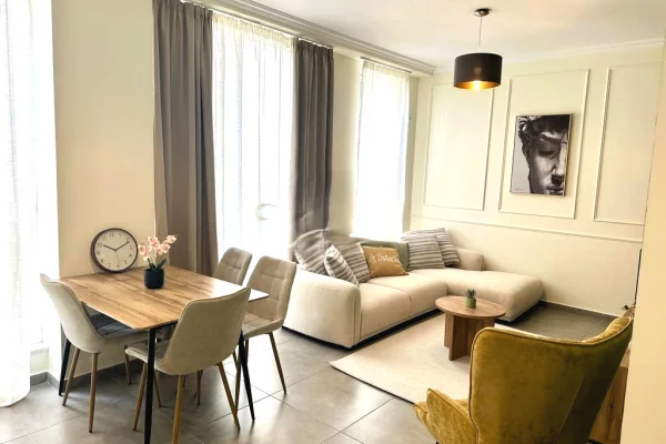 Shtepi me qera 1+1 ne Tirane - 650 Euro