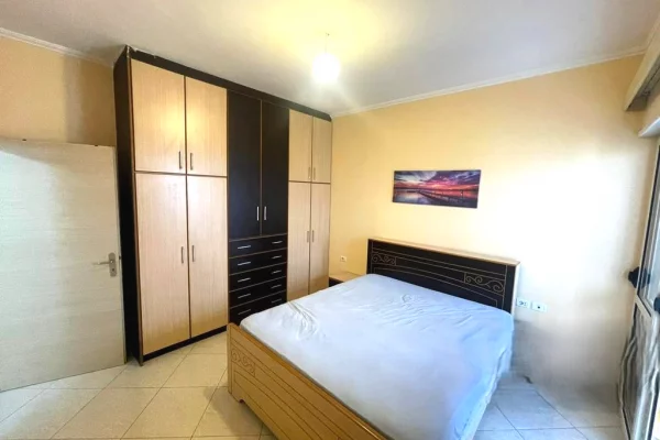 Shtepi me qera 1+1 ne Tirane - 550 Euro
