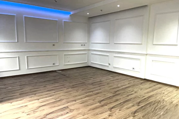 Ambient biznesi me qera 3+1 ne Tirane - 1,200 Euro