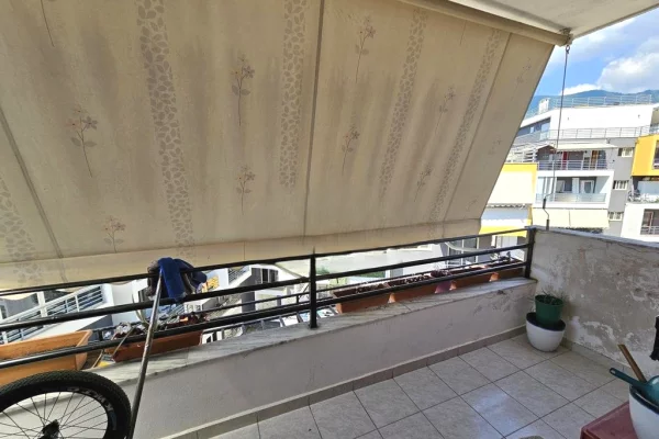 Shtepi ne shitje Apartament ne Tirane, 2+1, Mobilimi E mobiluar, Pagesa 140,000  Euro.