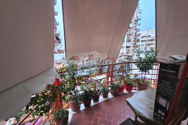 Shtepi me qera 2+1 ne Tirane - 750 Euro