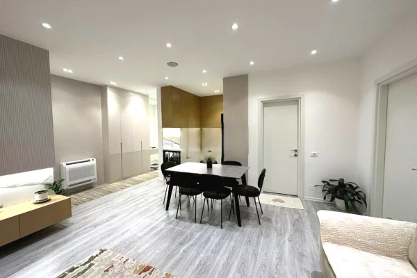 Shtepi me qera 2+1 ne Tirane - 850 Euro