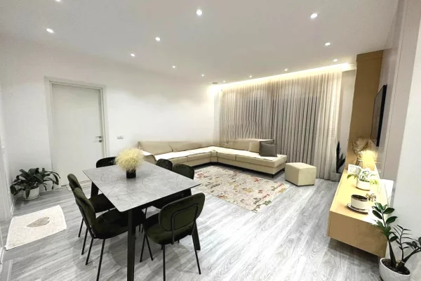 Shtepi me qera 1+1 ne Tirane - 700 Euro