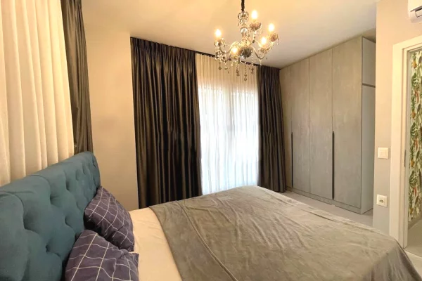 Shtepi me qera 2+1 ne Tirane - 750 Euro