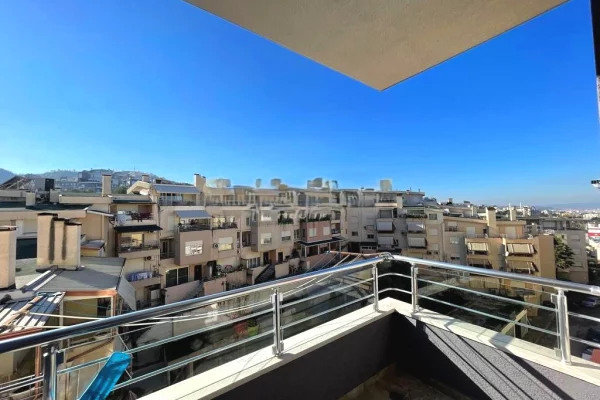 Shtepi me qera 3+1 ne Tirane - 1,000 Euro