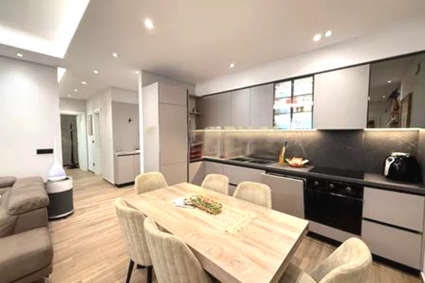 House for Rent 2+1 in Tirana - 1,500 Euro