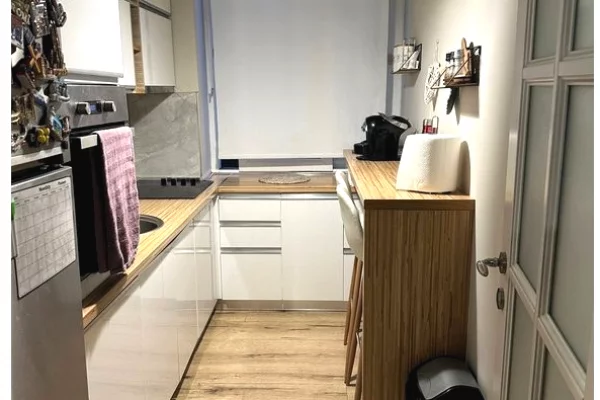 Shtepi me qera 2+1 ne Tirane - 850 Euro