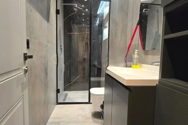 Shtepi ne shitje 1+1 ne Tirane - 170,000 Euro