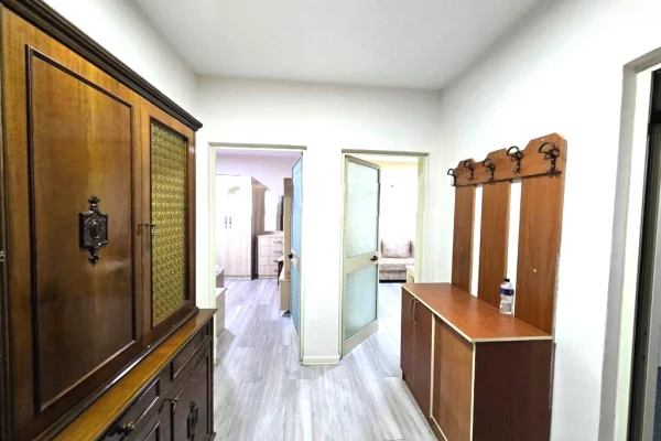 Shtepi ne shitje Apartament ne Tirane, 1+1, Mobilimi E mobiluar, Pagesa 147,000  Euro.