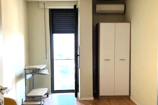 Shtepi me qera Apartament ne Tirane, 2+1, Mobilimi E mobiluar, Pagesa 750  Euro.