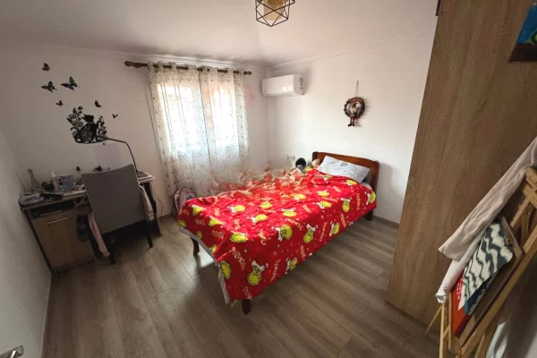 Shtepi me qera 2+1 ne Tirane - 600 Euro
