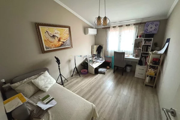 Shtepi me qera 2+1 ne Tirane - 600 Euro