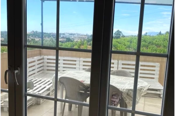 Shtepi me qera Apartament ne Tirane, 4+1, Mobilimi E mobiluar, Pagesa 1,500  Euro.