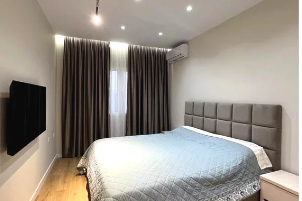 Shtepi me qera Apartament ne Tirane, 1+1, Mobilimi E mobiluar, Pagesa 750  Euro.