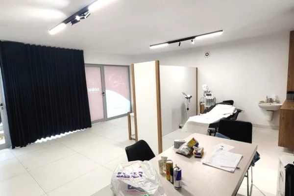 Ambient biznesi ne shitje 1+1 ne Tirane - 100,000 Euro