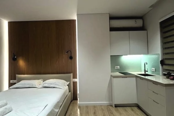 Shtepi me qera 2+1 ne Tirane - 1,500 Euro