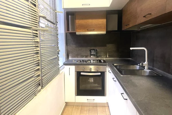 Shtepi ne shitje 3+1 ne Tirane - 195,000 Euro