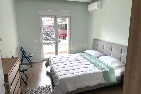 Shtepi ne shitje 2+1 ne Tirane - 300,000 Euro