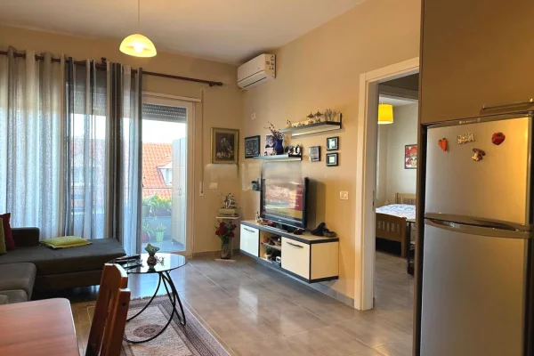 SHITET APARTAMENT 1+1 NE KOMUNE TE PARISIT