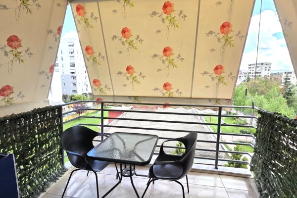 Shtepi me qera Apartament ne Tirane, 2+1, Mobilimi E mobiluar, Pagesa 800  Euro.