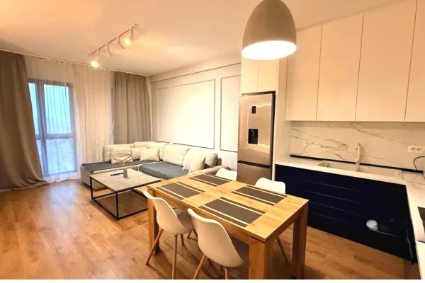 SHITET APARTAMENT 2+1 TEK ARLIS, FARMACIA 10 