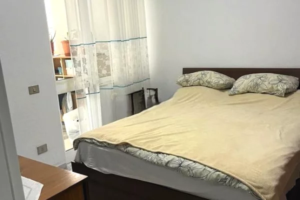 Shtepi ne shitje 2+1 ne Tirane - 300,000 Euro
