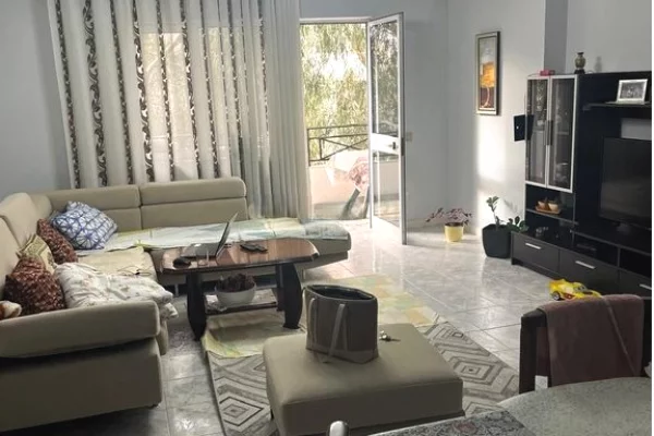 Shitet, Apartament 2+1, Rruga Sami Frasheri, Bllok