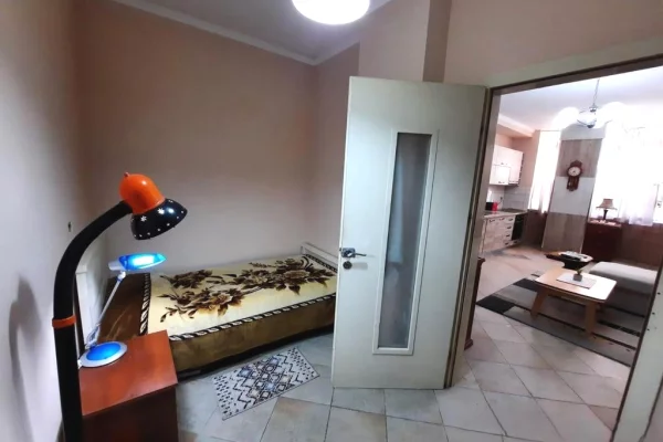 Shtepi ne shitje 2+1 ne Tirane - 150,000 Euro