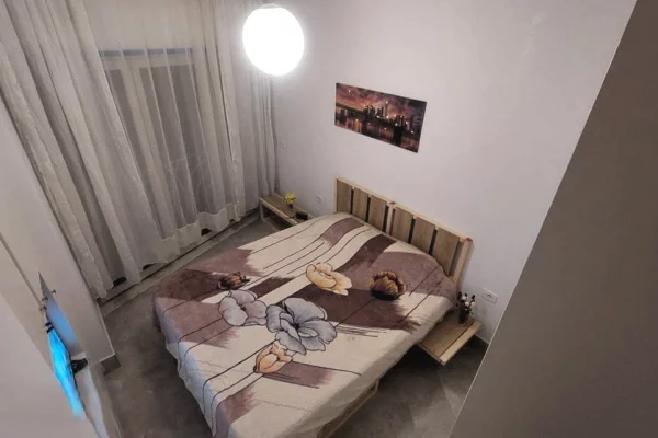 Shtepi me qera 2+1 ne Tirane - 550 Euro