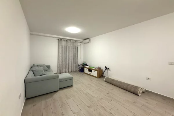 Shtepi ne shitje 2+1 ne Tirane - 202,000 Euro