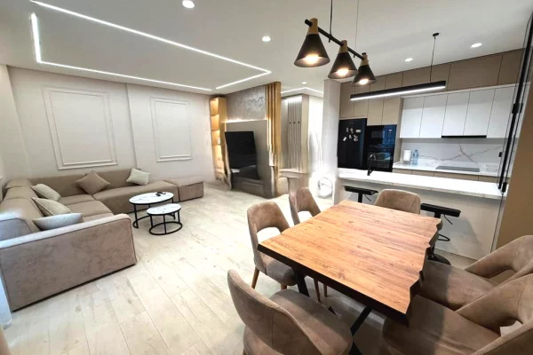 Shtepi ne shitje 2+1 ne Tirane - 380,000 Euro