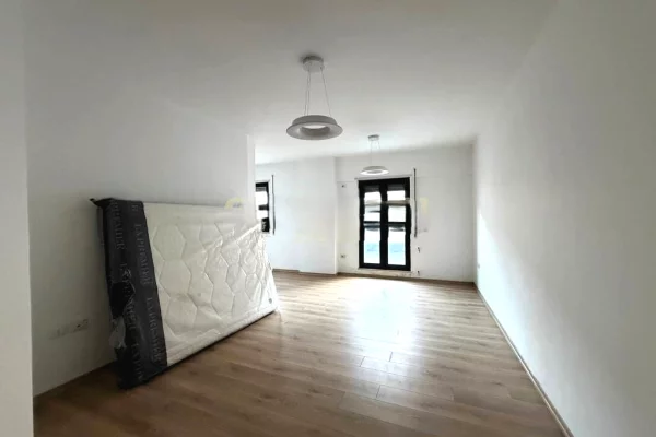 Apartment for rent in Tirana 3+1, Furnished