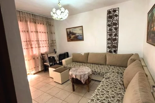Shtepi ne shitje 1+1 ne Tirane - 120,000 Euro