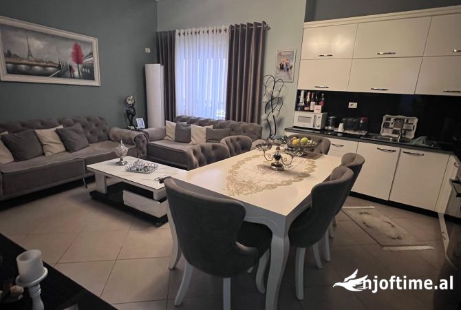 Shtepi ne shitje 2+1 ne Tirane - 150,000 Euro