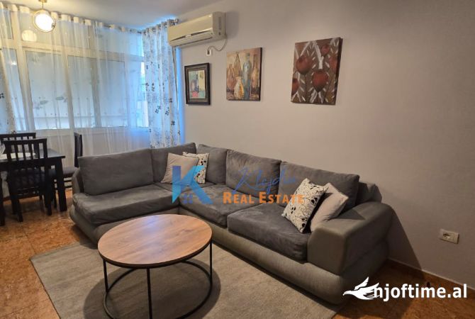 Shtepi me qera Apartament ne Tirane, 1+1, Mobilimi E mobiluar, Pagesa 50,000  Leke.