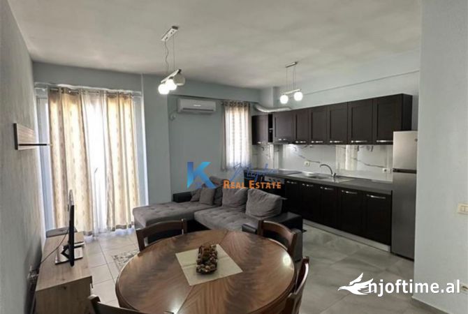 Shtepi me qera 1+1 ne Tirane - 45,000 Leke