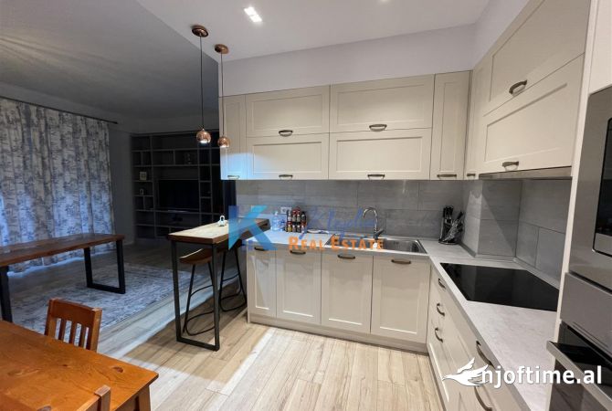 Shtepi me qera Apartament ne Tirane, 1+1, Mobilimi E mobiluar, Pagesa 50,000  Leke.