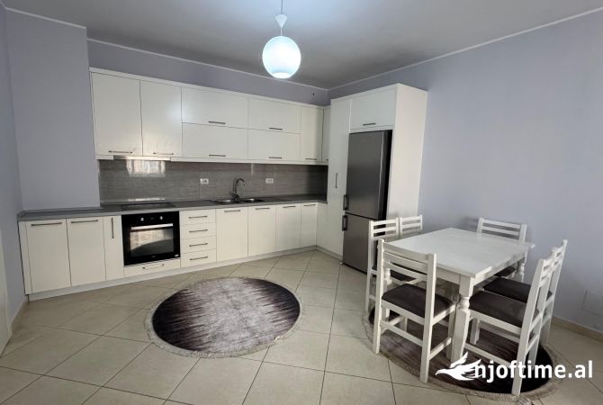Shtepi me qera 1+1 ne Tirane - 480 Euro