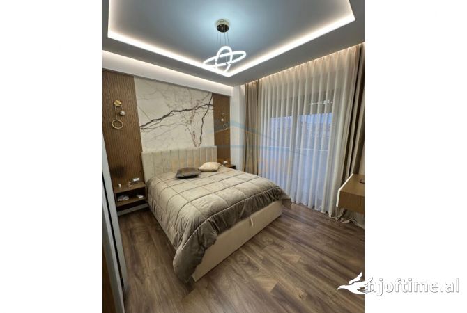 Shtepi ne shitje 3+1 ne Tirane - 250,000 Euro