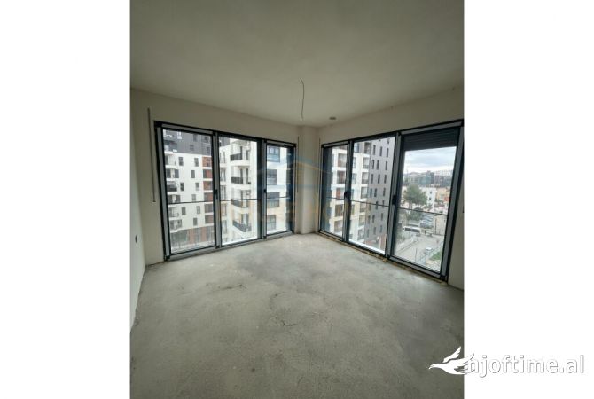 Shtepi ne shitje 2+1 ne Tirane - 180,000 Euro