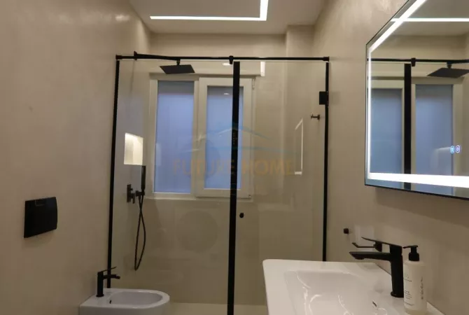 Shtepi ne shitje 1+1 ne Tirane - 185,000 Euro