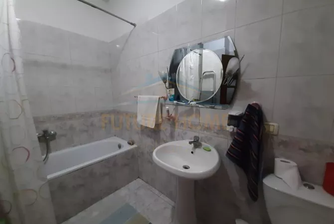 Shtepi ne shitje 3+1 ne Tirane - 170,000 Euro