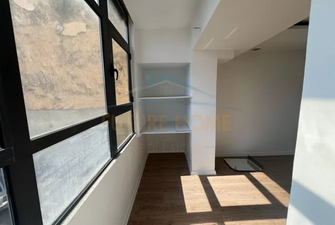 Ambjent biznesi me qera 1+1 ne Tirane - 1,500 Euro