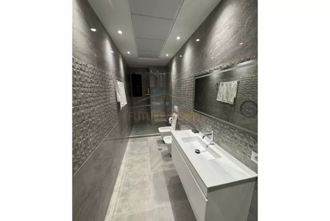 Shtepi me qera 2+1 ne Tirane - 800 Euro