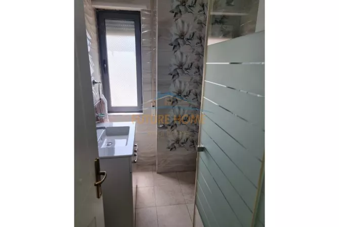 Shtepi me qera 2+1 ne Tirane - 750 Euro