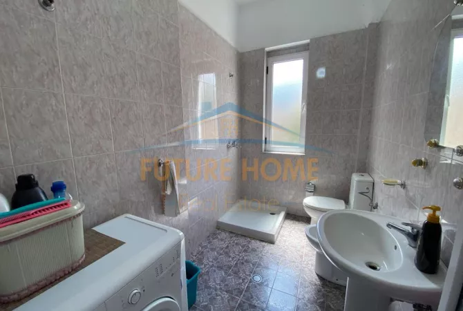 Shtepi ne shitje 2+1 ne Tirane - 195,000 Euro