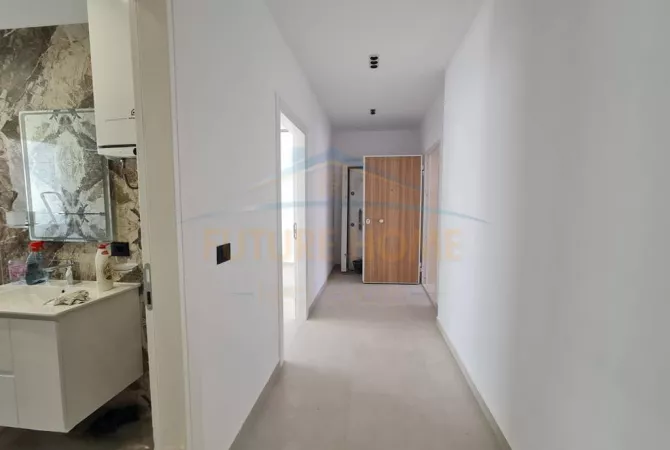 Shtepi ne shitje 2+1 ne Tirane - 130,000 Euro