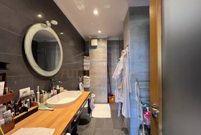 Shtepi me qera Apartament ne Tirane, 1+1, Mobilimi E mobiluar, Pagesa 620  Euro.