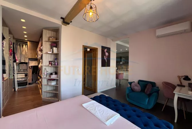 Shtepi me qera Apartament ne Tirane, 1+1, Mobilimi E mobiluar, Pagesa 620  Euro.