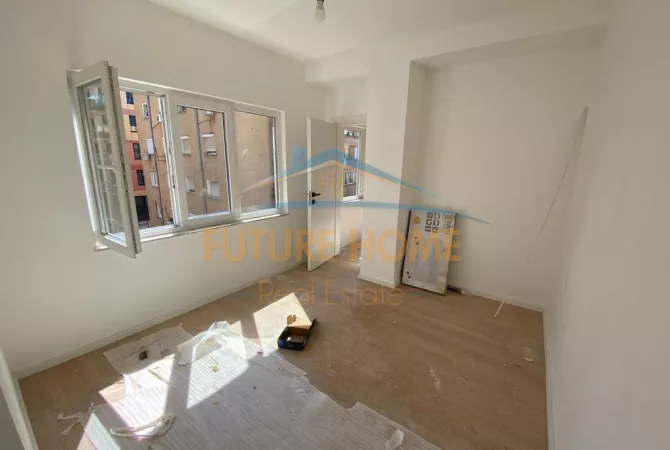Apartment for sale in Tirana 1+1, Emty